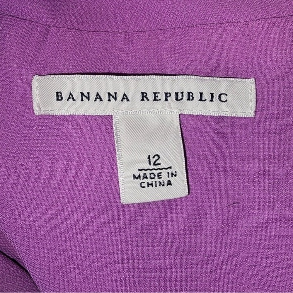 Banana Republic Size 12 V-neck Rushed, pleated Blouse Bright Lavender - Picture 10 of 12